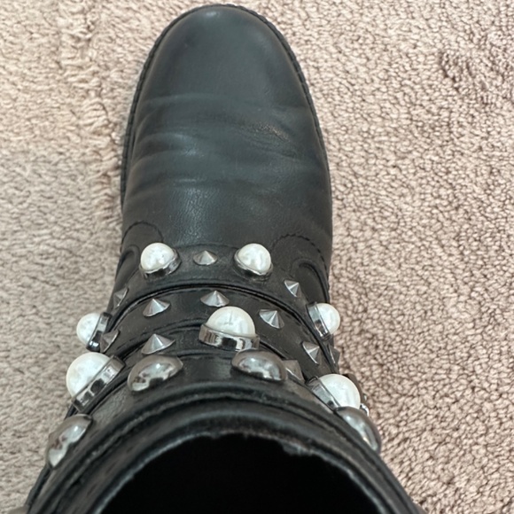 G by Guess Ankle Boots - Picture 5 of 5